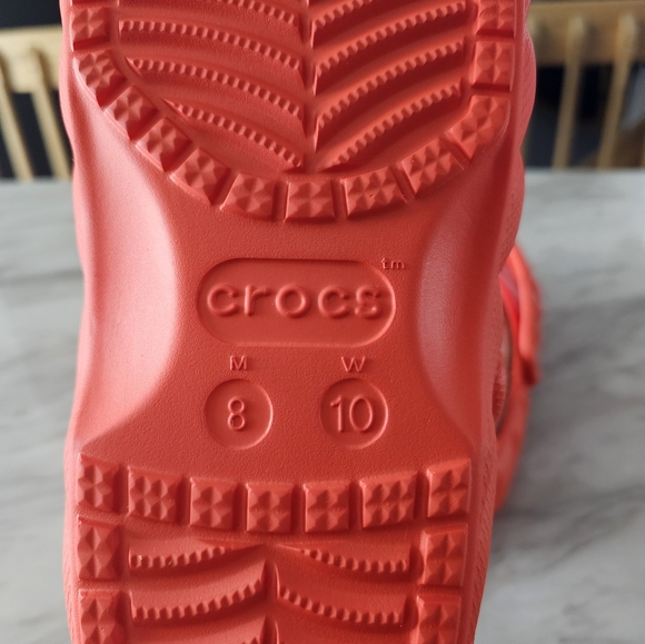 Men lined Crocs - Picture 4 of 4